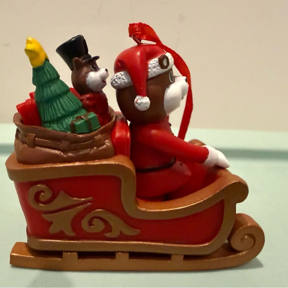 Adorable Buc-ees Santa in Red Sleigh Ornament- NWT